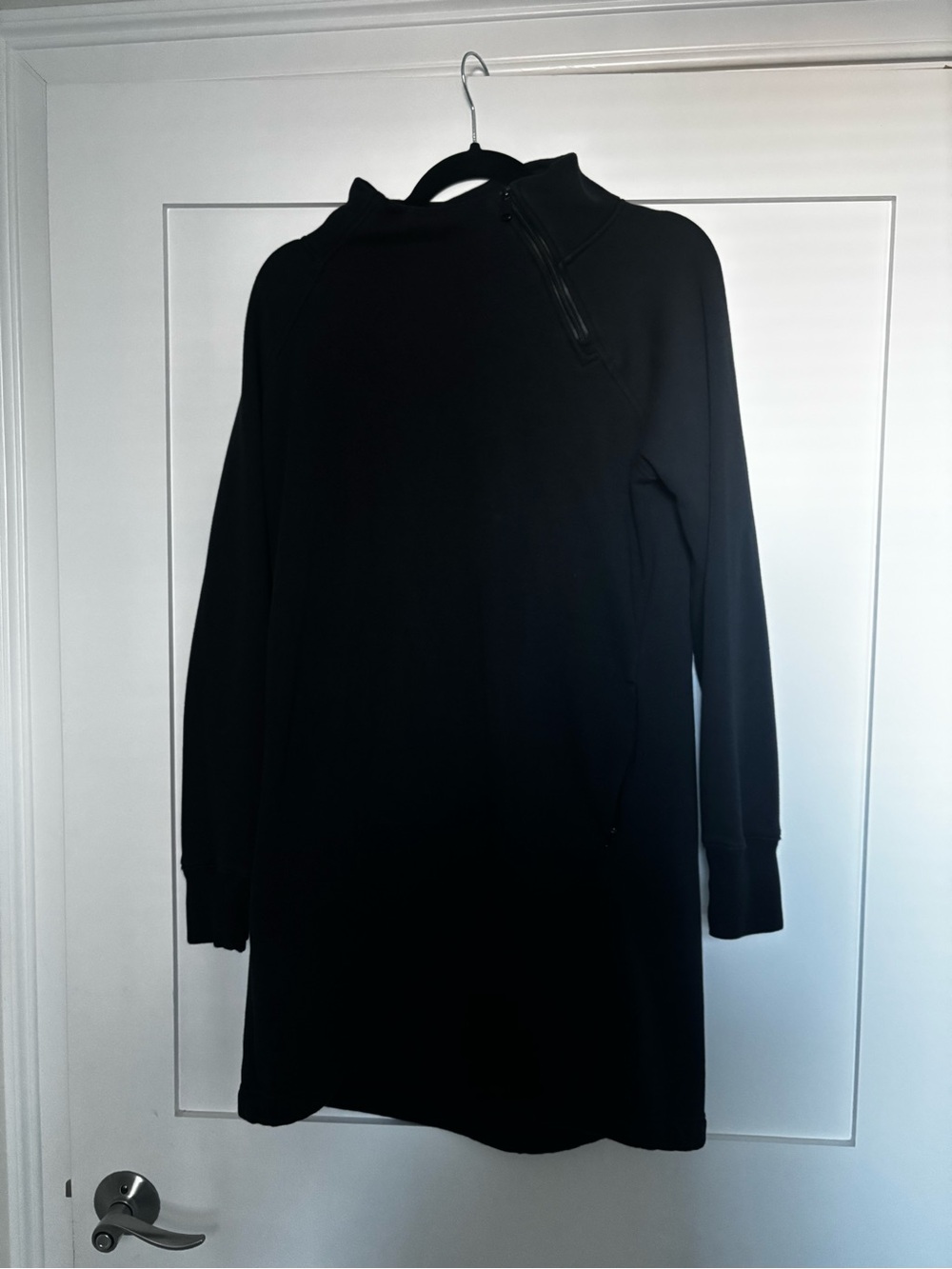 Athleta Black Sweatshirt Dress Size M | Cozy Athleisure Pullover